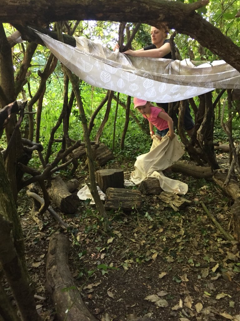 Reception_PPS's tweet photo. Den building. We have some budding interior designers 😊 https://t.co/RbOn20kMkd