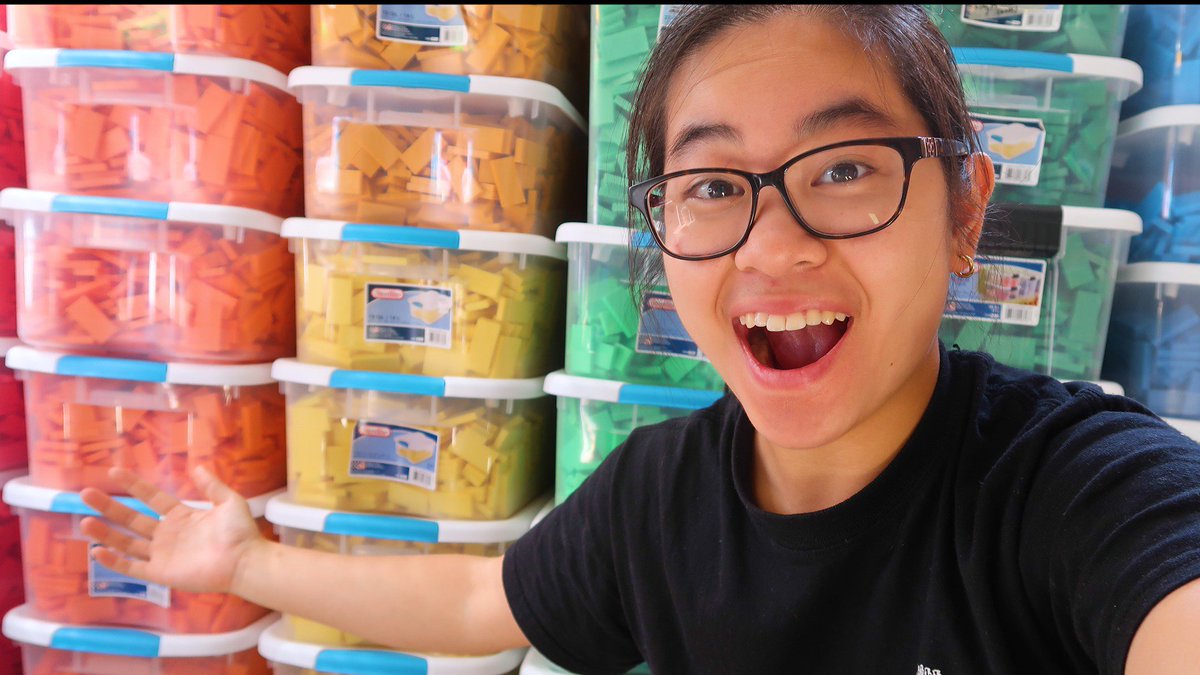 Hevesh5's tweet photo. here's my moving in vlog! watch for a sneak peak of the new domino house :D https://t.co/MaLFS4XMyR #BehindThe5 https://t.co/NST9rxBIrb