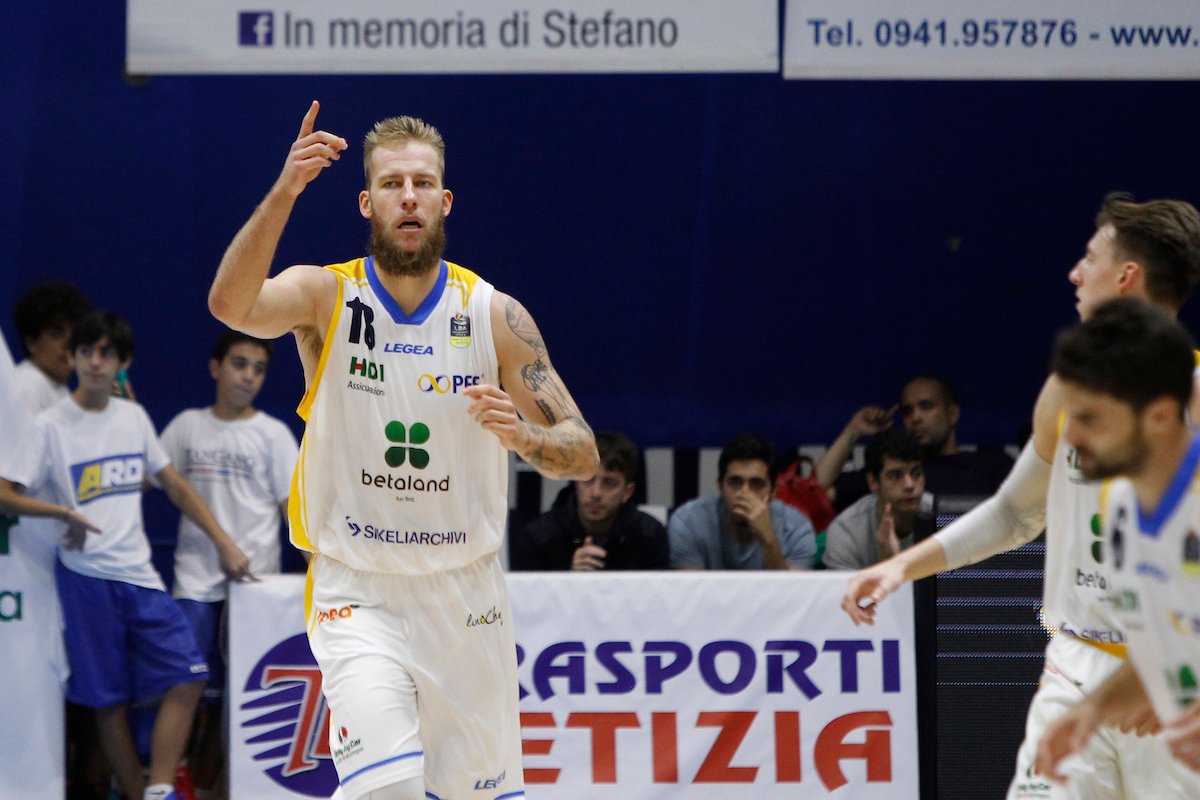 Lega Basket Serie A on Twitter "Nuovo centro per l'HappycasaNBB