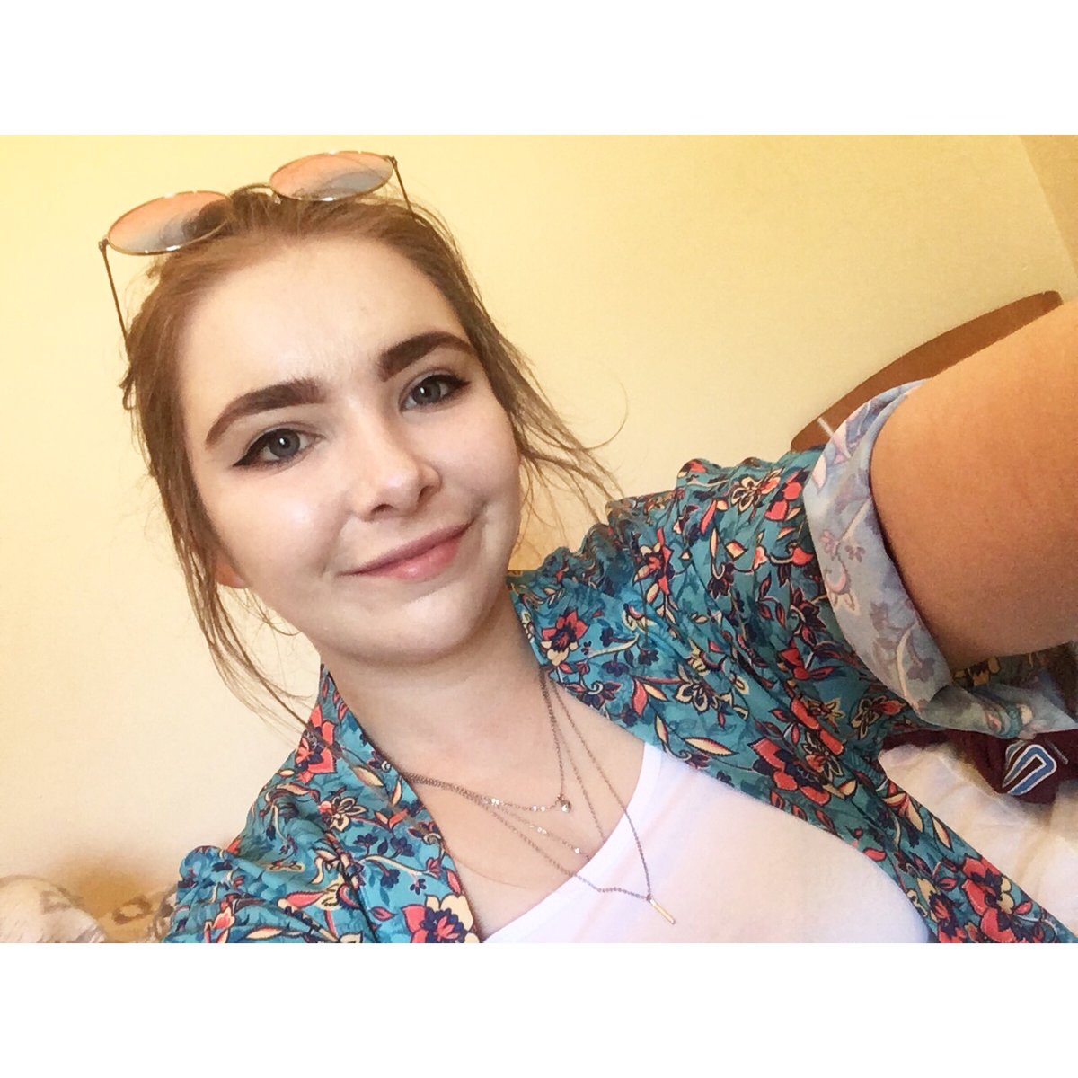 siminiecricket's tweet image. Happy happy happy 😊 #funkyshirt