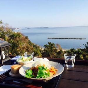 今日の出来事💕
師匠とたらそカフェ行ってきた🍰
色々なお話を聞いて本当にこの人に
出逢えて人生が変わりました❣️😳
最初は不安しか無かったけれど信じて良かったって今は思える😊
まだまだこっから師匠を超えれるぐらい頑張りますよ💅💕