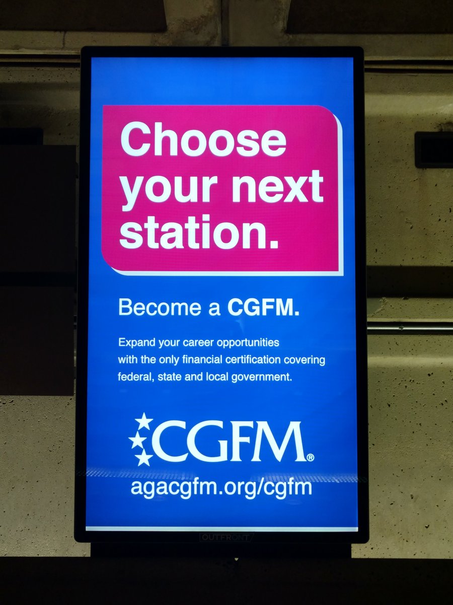 Lora_AGACGFM's tweet photo. @AGACGFM spotted at the McPherson Square and Smithsonian metro stations! https://t.co/SXaQNLbVls