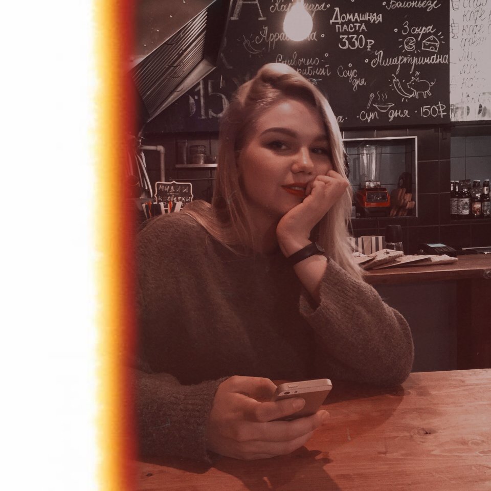 zobooval's tweet photo. love is all that i can give to u💜

#ArmySelcaDay https://t.co/KwHnNSFaw6