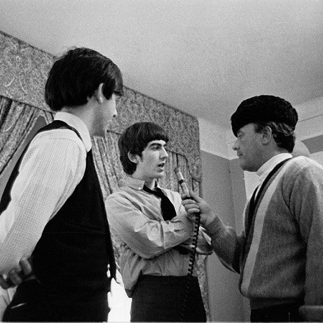 GeorgeHarrison's tweet photo. Murray the K is asking us for requests, he says ‘well what do you want to hear’, and I say ‘have you got, #GotMyMindSetOnYou by #JamesRay. Yeah it was ancient, that song,
#quote #georgequote
Stream @spotify: https://t.co/X1dbYujfNw https://t.co/ZCWaNxnnRB