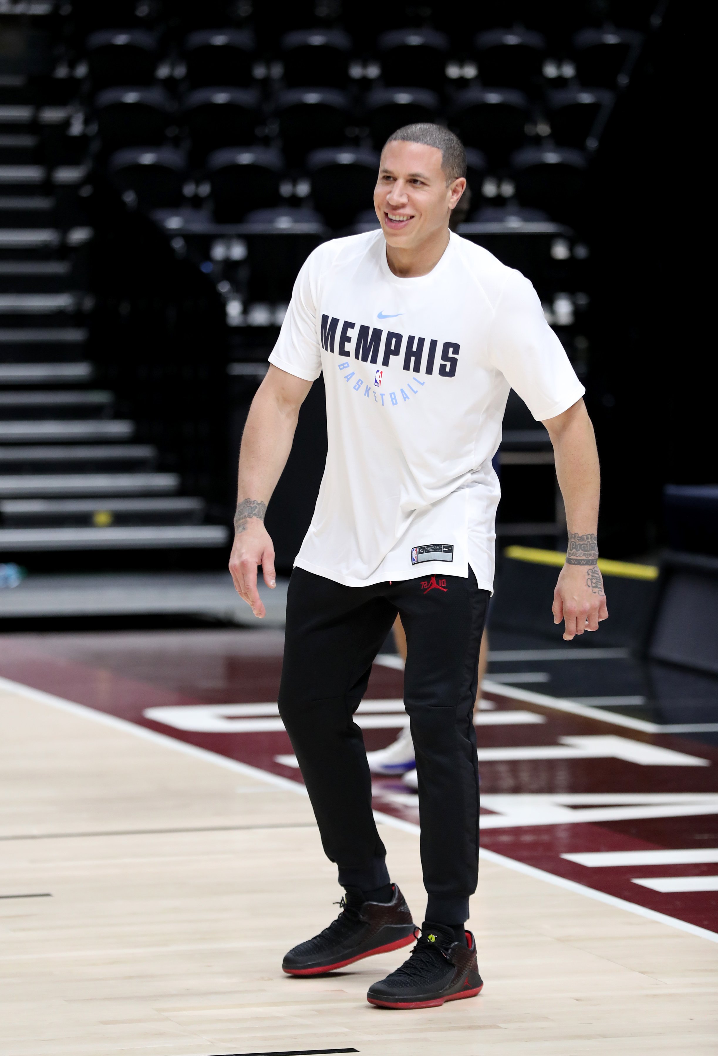 Mike bibby cheap sneakers
