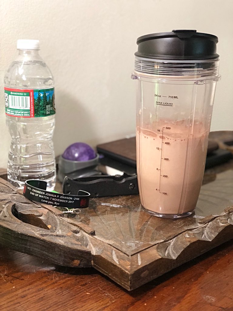 bkdawson1313's tweet image. Monday has been gotten after, earned my Mint chocolate chip mocha #Mölk protein shake.  #molk @jockowillink @ORIGINBJJ #getafterit #DisciplineEqualsFreedom #DEF
