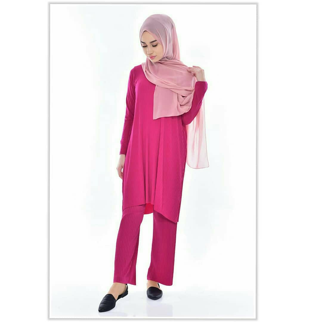 Sendy piliseli ikili takım sizlerle

Beden:36/44

Renk: Siyah,fuşa

Fiyat:79.90 
Kargo Bedava

Watsapp📲05541825656
Telefon☎08503050490

 #tesettür#tesetturmodasi #tesettürimalati#tesetturtunik #tesetturgiyim