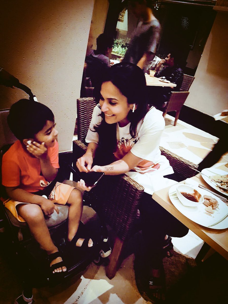 soundarya rajinikanth twitter