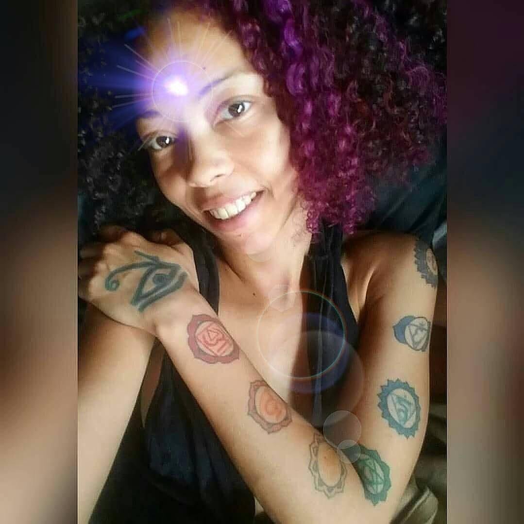 TheMsLegacy's tweet image. Welcome To My New Page!
The Ms Legacy:
@MsMastaFoxx #Earth🌎
@MsCosmicQueen #Air🍃
@MsLavaMama #Fire🌋
@MsSideEyeQueen #Water💦
@MsCosmicGypsy #Ether🌌
⚕
@EuphoricWitch/@ConsciousAlchemist
Expanding Cosmic Love Through The Universe!
.
Live Broadcaster: younow.com/MsMastaFoxx_Co…