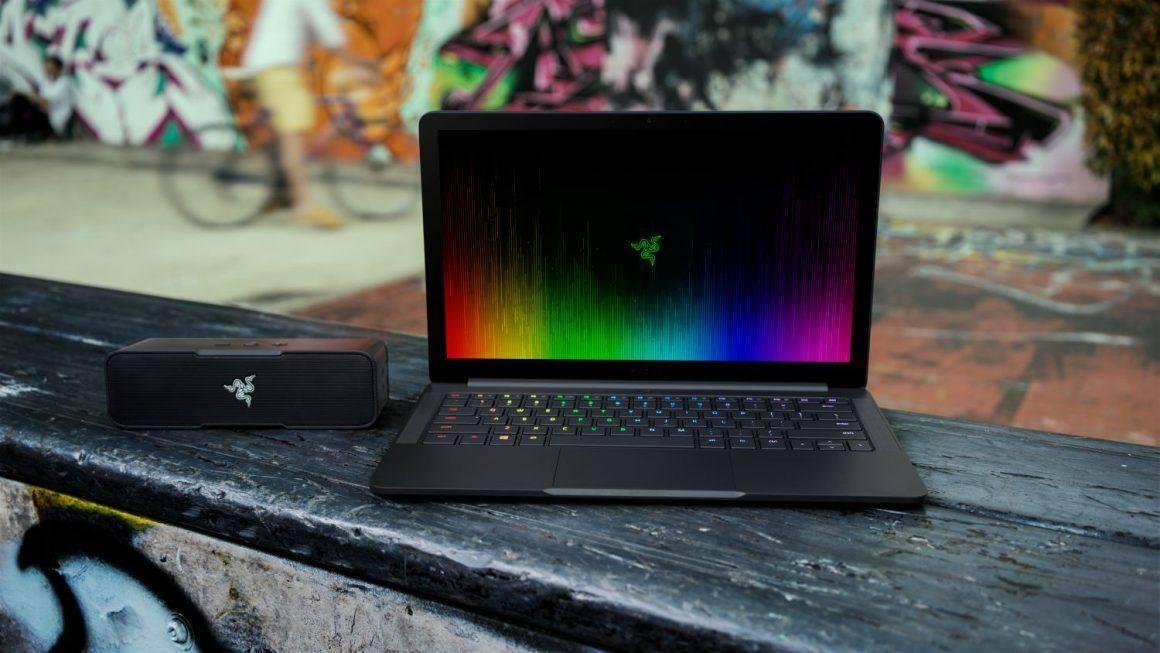 Leichtgewicht mit unglaublicher Leistung: Mit dem <a href="/RazerGermany/">R Λ Z Ξ R 🇩🇪</a> Blade Stealth mit #8thGen #Intel Core i7 Prozessor müsst ihr unterwegs keine Abstriche machen. → intel.ly/2lNw7nW