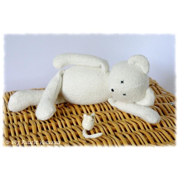 Huggable #Teddy #Bear PDF #Sewing Pattern, designed for small hands!
buff.ly/2MFNpir
#UKSOPRO #tweetuk #SNRTG #eshopsUK #FlockBN #Nursery #handmade #crafts 
myfabricheaven.com
