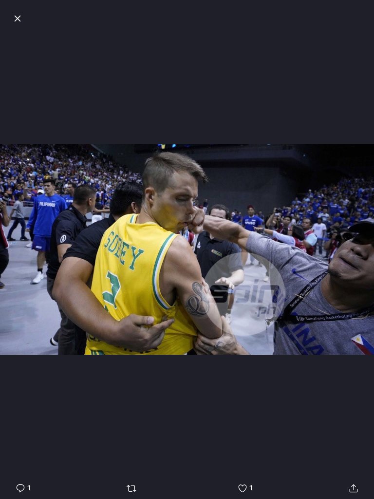 aprileanne's tweet photo. @SportsCenter That will hurt 😴😴😴 https://t.co/J8lmpURO7b