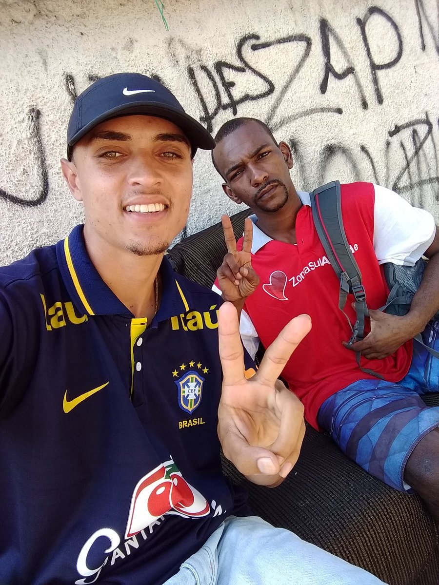 Luccas_Menezees's tweet photo. Lili contou meus mano porra , só melhoraria agora mn 💸😎🎈🍁✌️ https://t.co/i5PIVX8wBQ