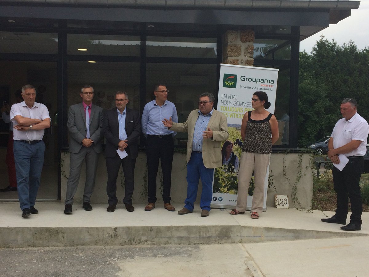 pinonjl's tweet photo. Inauguration de la salle de dégustation du cellier du lycée #agricole de #Crézancy @GroupamaNordEst partenaire #proximité https://t.co/2tBHcidLLt