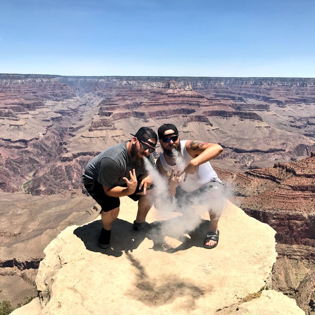 K_Smilko's tweet photo. @h3h3productions We’re always ready to lay our lives on the line for a VAPE NAYSH pics!! 💯💨😤 💨 💯 #vapenaysh https://t.co/buoa3nFTab