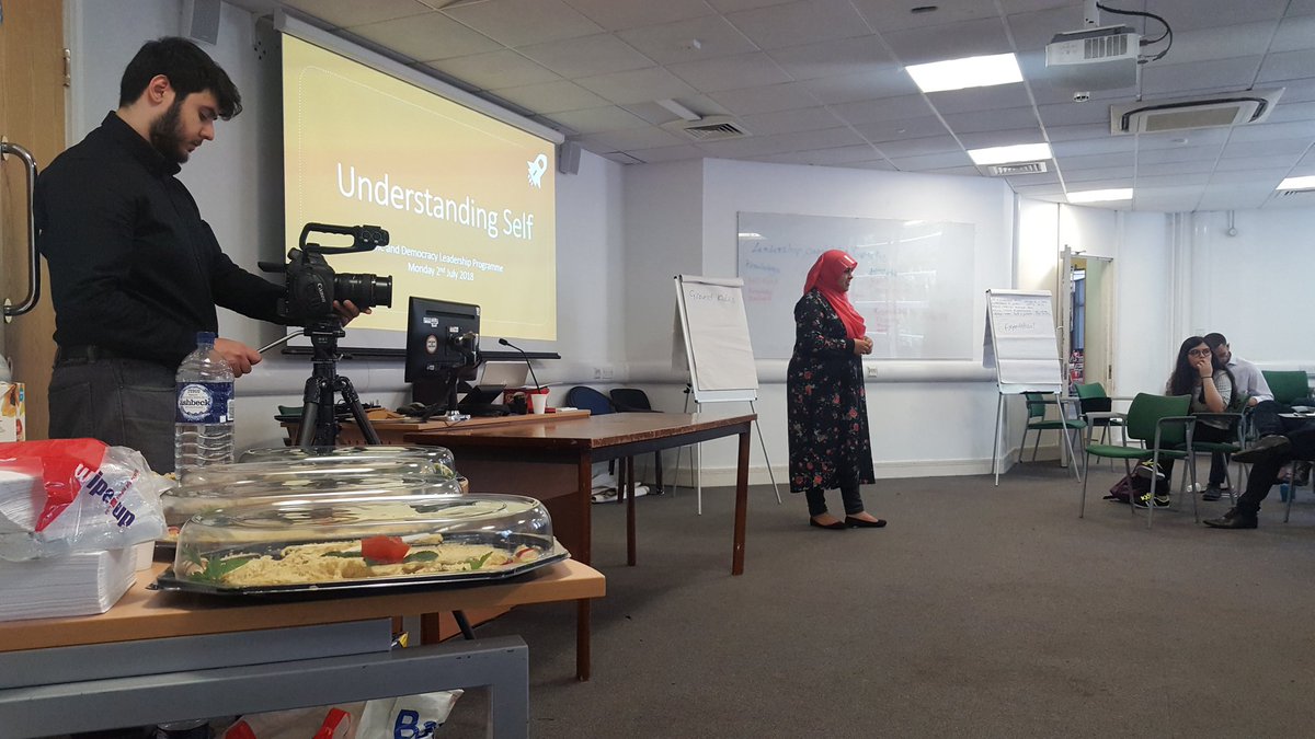A4BAS's tweet photo. Great to be participating in @LondonFaiths
Leadership Programme @SOAS.
Day 1 sessions on l'ship and EQ with @mustafafield &amp; @Esmat_J. #NDW2018 #NationalDemocracyWeek #TalkDemocracy https://t.co/F8CQ4k8W1E