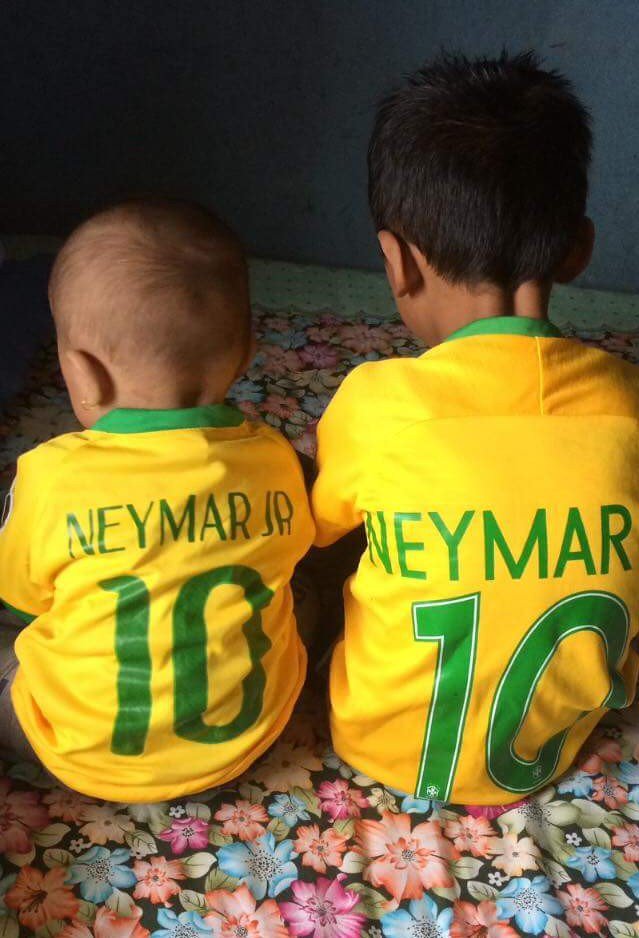 Ayushshresth's tweet photo. #little @neymarjr FANs #ARUSH #ARABH @Brazil #WorldCup #WorldCup2018 https://t.co/KWOC8eVCyV