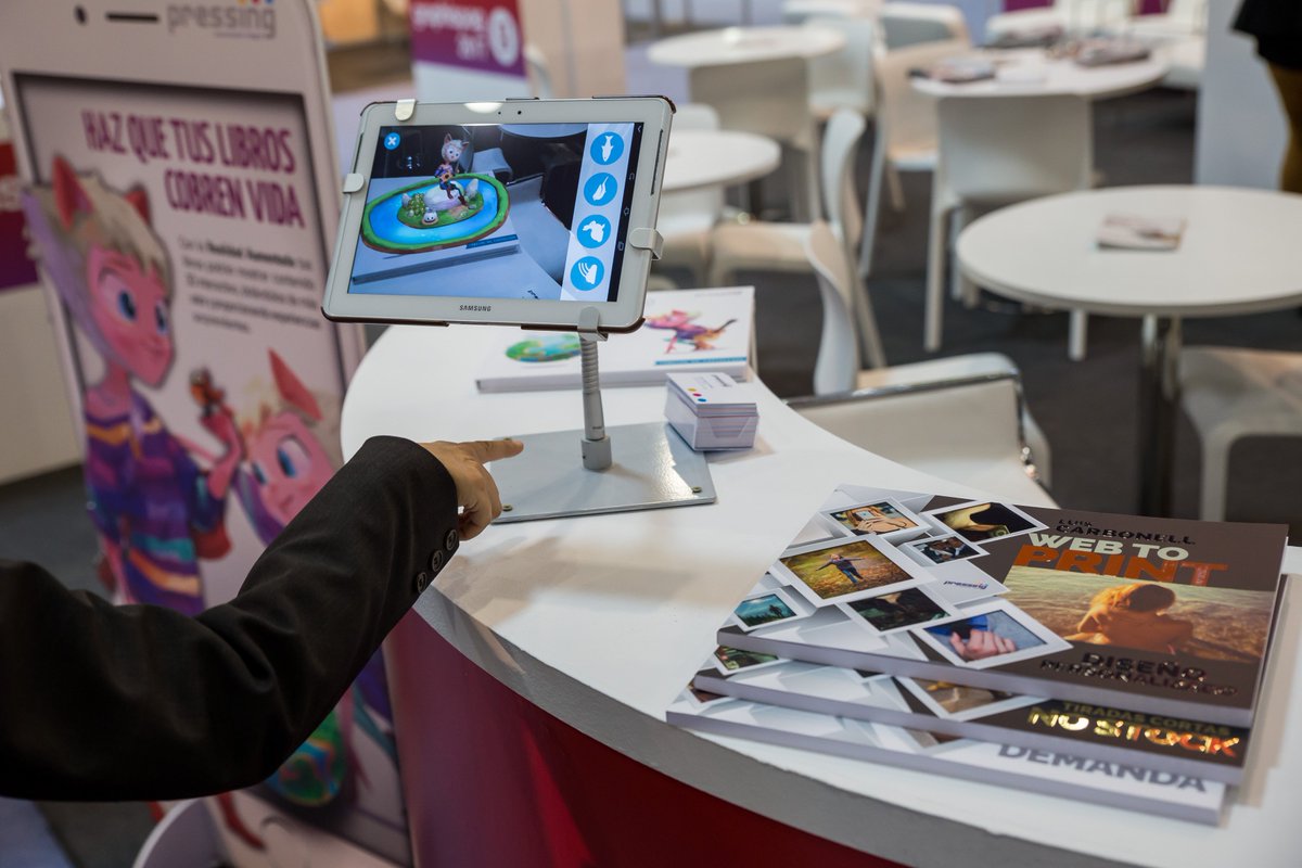 La edición de Liber 2018 destaca también los 
contenidos digitales, las innovaciones tecnológicas, los nuevos 
editores, la autoedición y los agentes literarios. Descubre #Liber18.