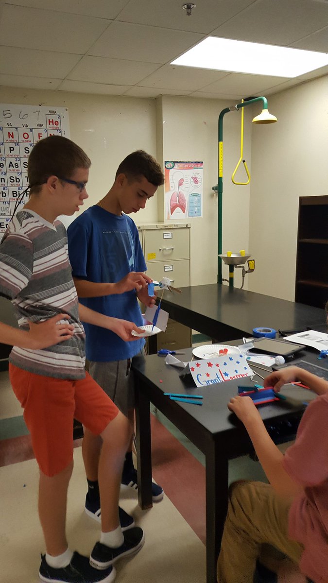 lauraf422's tweet image. Enjoying our first day of Step Up 2 STEM camp @delandbulldogs. #summerschooliscool #vcssummer @VolusiaSTEM