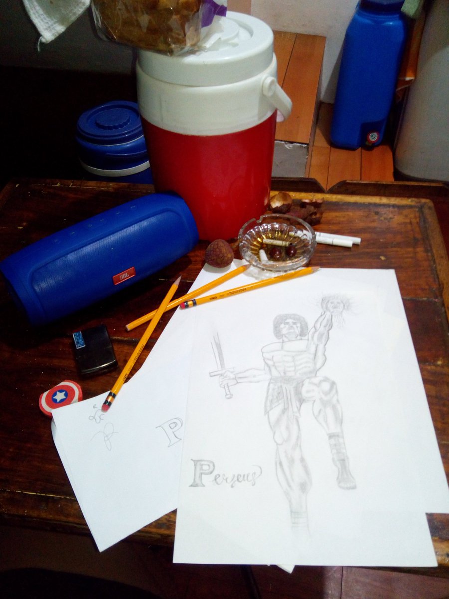 ayoitsmarkie's tweet photo. Nagpadrawing ulit yung pamangkin ko sa akin na nagoadrawing last year ng humansize na batman sa cartolina. Ngayon tao ulit pero sa bondpaper na. 😂 #Art #Artph #artsy #maartsy #guhitpinas #guhitPH #DRAWING https://t.co/GQoWIU1TfY