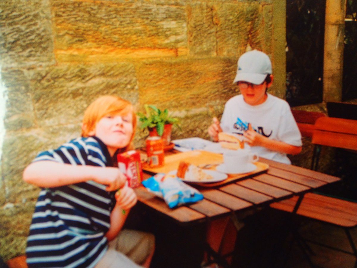 billywalsh16's tweet image. Happy Birthday to the most amazing Joe in the whole b####y world.
Love Always Bill x