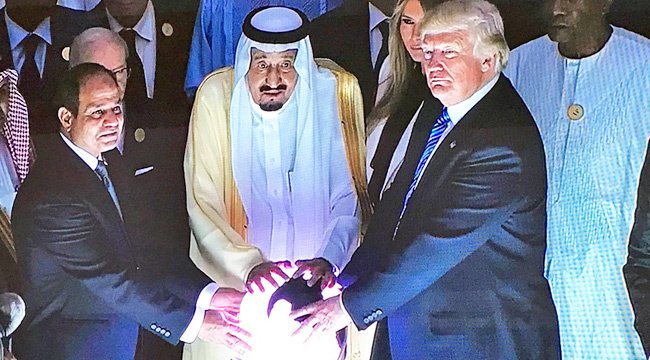 29. Remember  @POTUS' Saudi visit and the orb? Was he trolling / covertly declaring ownership of Antarctica?  https://bit.ly/2KrXEu0   @CarrollQuigley1  @occulturalism  @ECEverett1  @intheMatrixxx