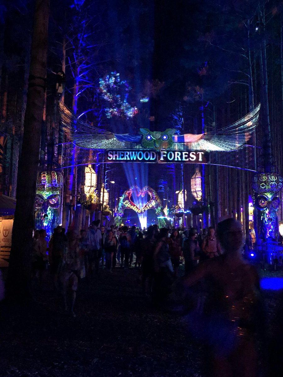 Princess_lyne's tweet photo. So exhausted from Electric Forest. I need to sleep for a full 24 hours. Tent camping in 100 degree heat is not for Me. But the festival itself is one of the best in the world.. absolutely insane. #2weekendsinarow #imwiththedj https://t.co/iOGsi9PKOO
