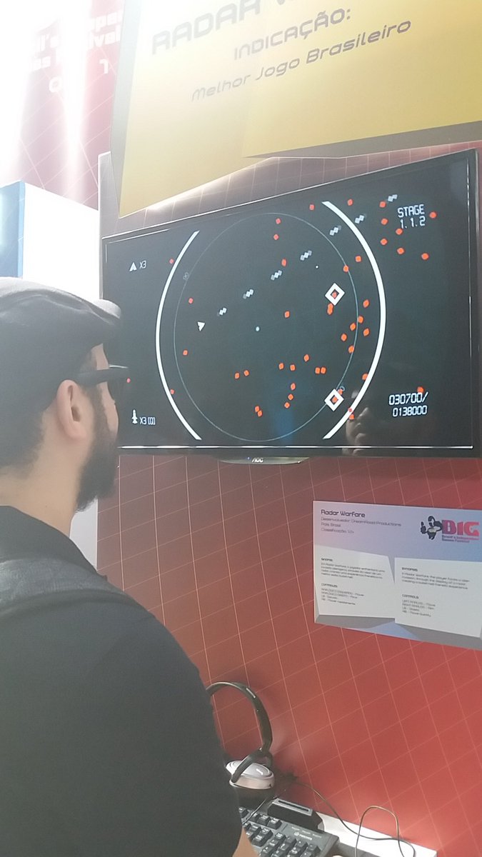 JulianoZuca's tweet photo. Radar Warfare (@dreamroadprod)
Itched some Spacewar! nostalgia I didn't even have :P https://t.co/nBZNpBU6iA