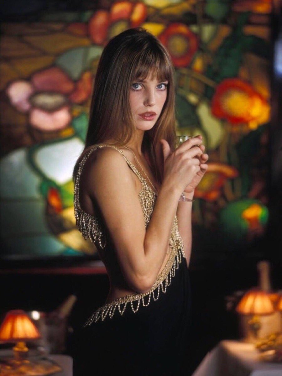 IArtioli's tweet photo. Bonne soirée

Jane Birkin 
Photo Patrice Picot, Paris, 1968. https://t.co/XTOUtf4wfU