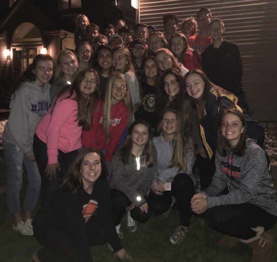 pyrett02's tweet photo. happy birthday @bade_katie !! i hope you have a great day🎉🎈❣️ https://t.co/NK2p8BmwFc