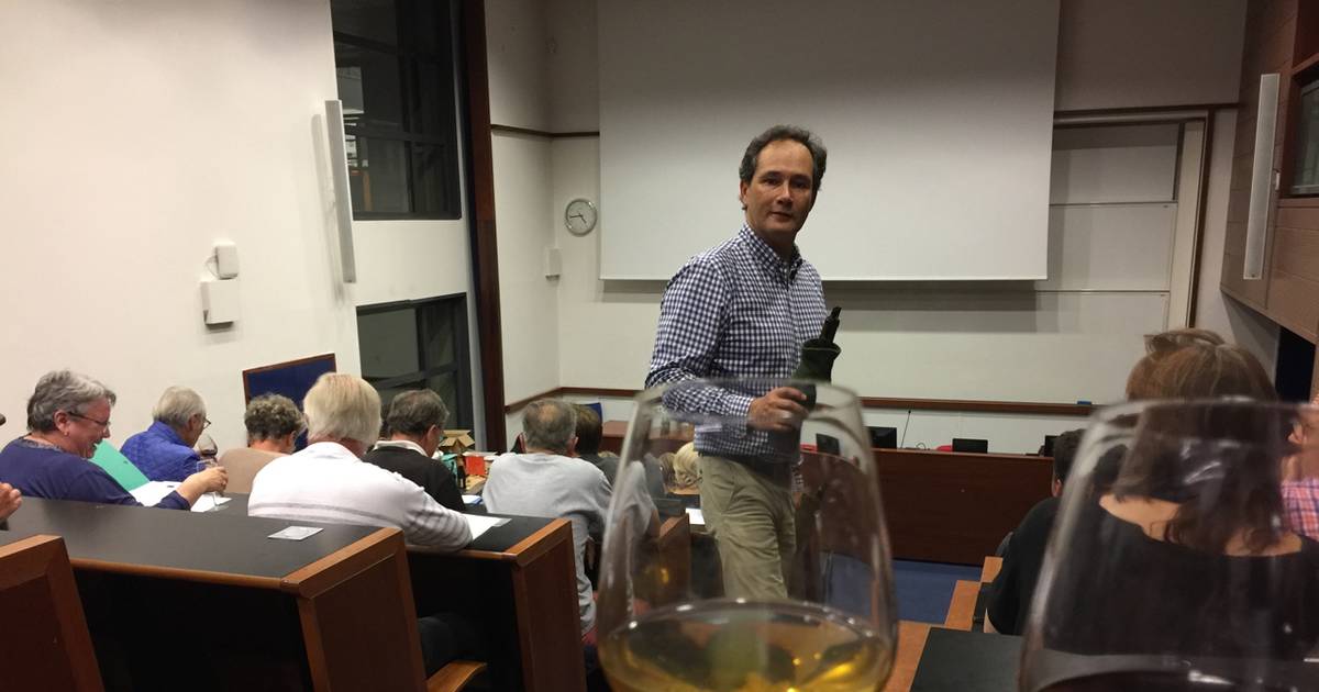 Angers. Déguster un bon vin, ça s’apprend aussi… à l’université dlvr.it/QZF4Hs
