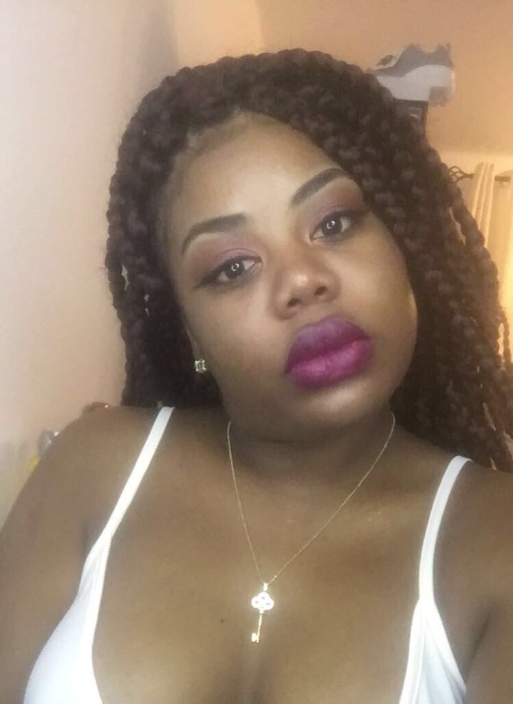 callmewhiwhi's tweet image. Back with those braids again 😩😌 #braidsgang #braidslife