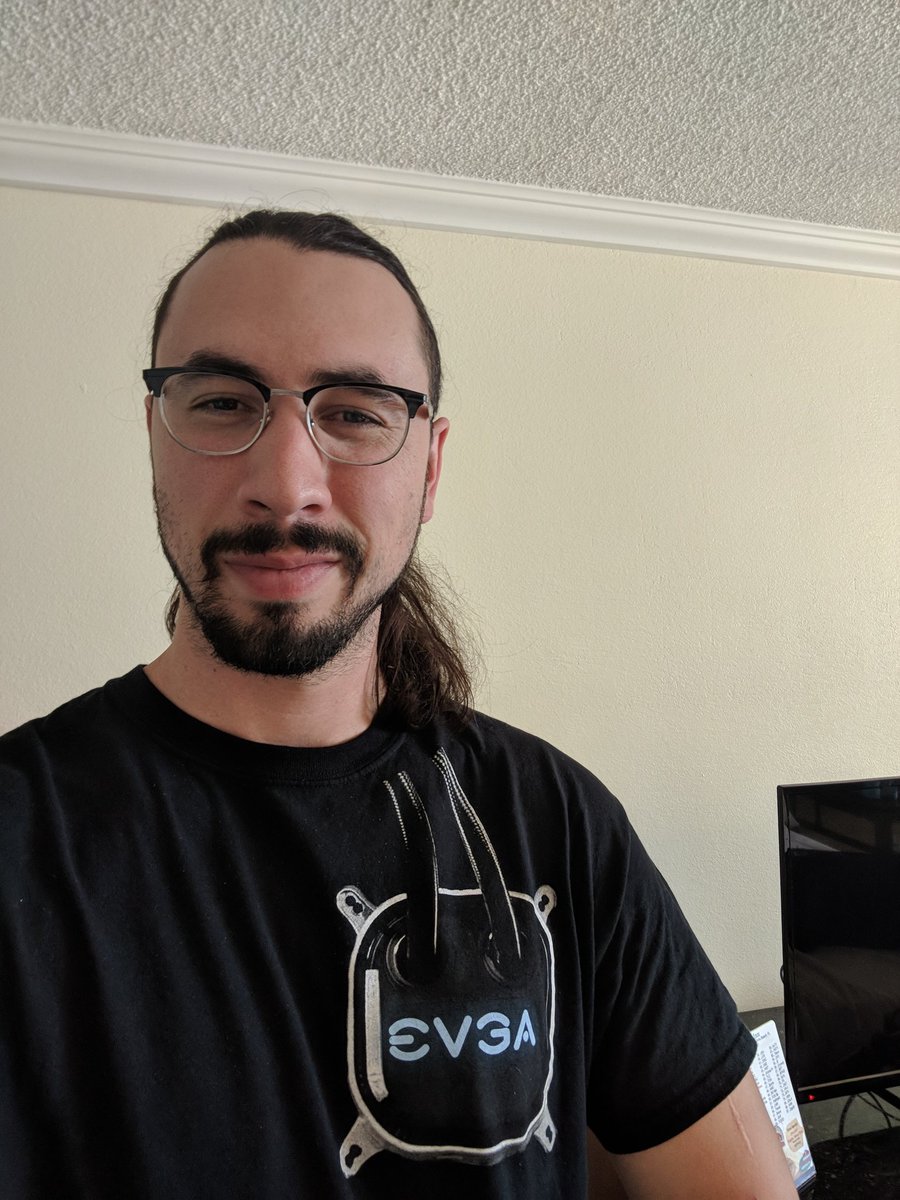 CrescentEsports's tweet image. We would like to thank everyone for an amazing #CEO2018! None of this would be possible without you guys and @TEAMEVGA! Once again thank you guys we had an amazing weekend! 
@DXRacer 
@ASTROGaming 
#CrescentRising