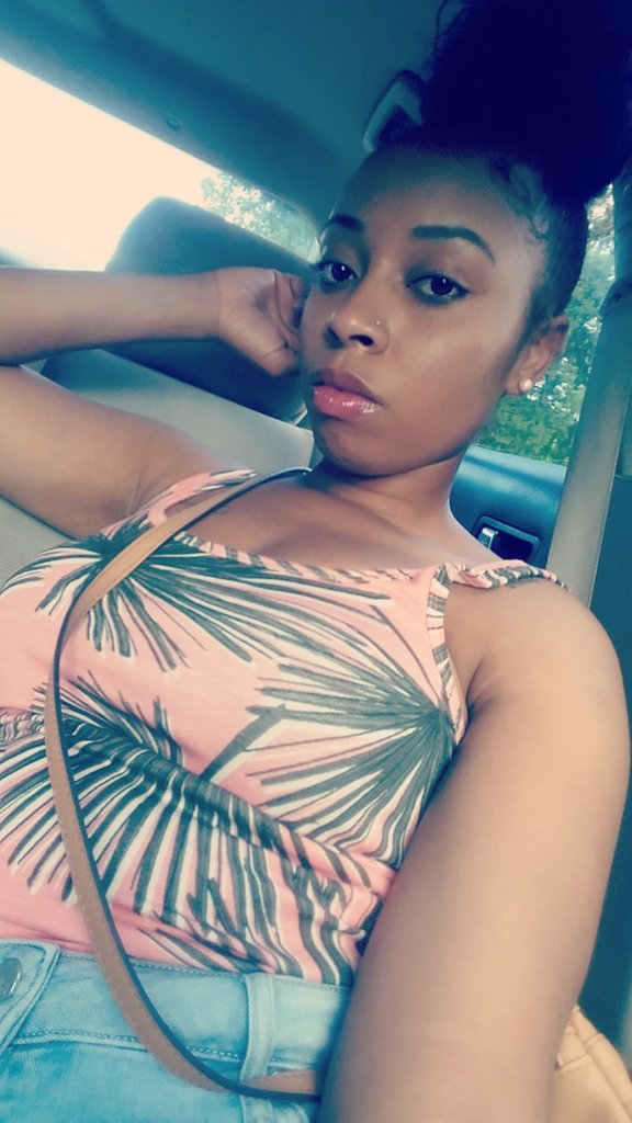 so_unique_11's tweet image. birthday month #Cancer69 #summertimeFine #july11th #Turning27