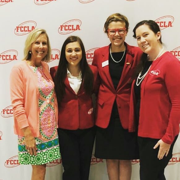 Congratulations to our FCCLA National Delegates on receiving gold medals for their competitive events! @IllinoisFCCLA @fcclawahs @WAactivities  #NLC2018 #westisbest #fashionconstruction #leadership