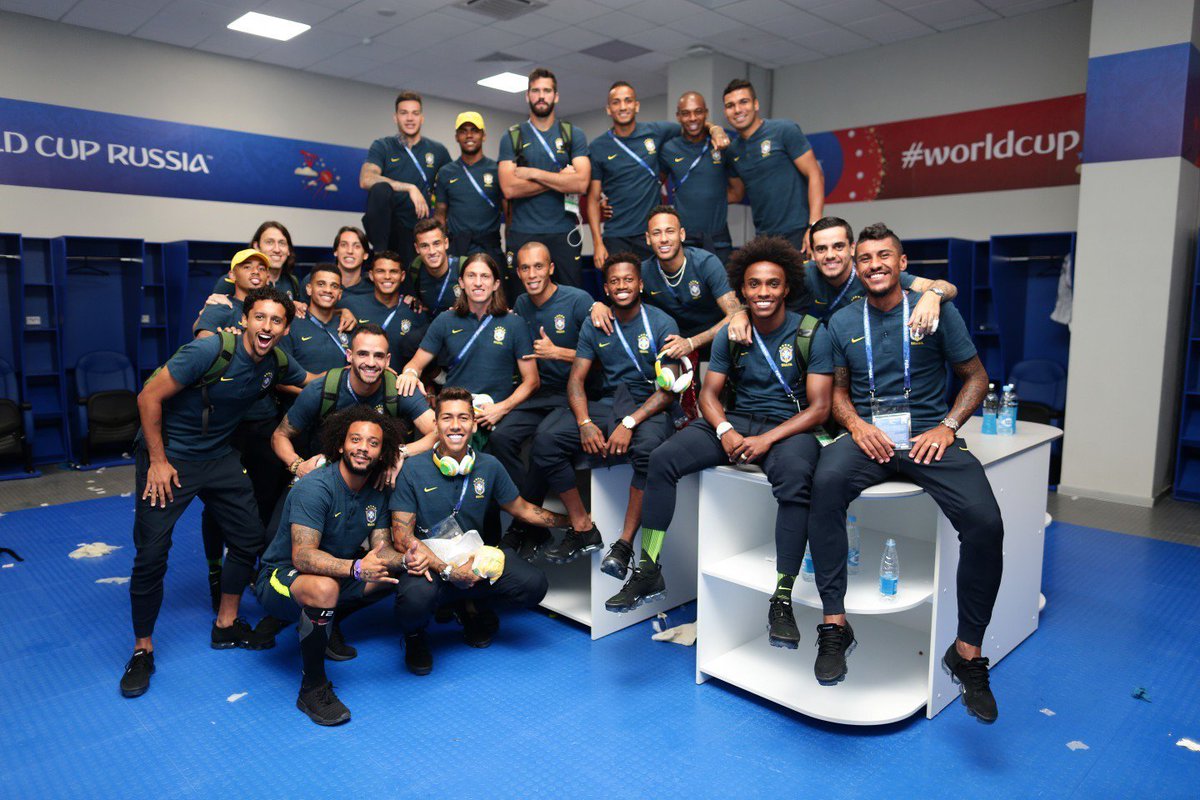 CBF_Futebol's tweet photo. Próxima parada, quartas de final da Copa do Mundo... Bora pro próximo desafio, galera! 💪⚽🇧🇷 #GigantesPorNatureza #Copa2018

Foto: Lucas Figueiredo/CBF https://t.co/nNUM6m4jit