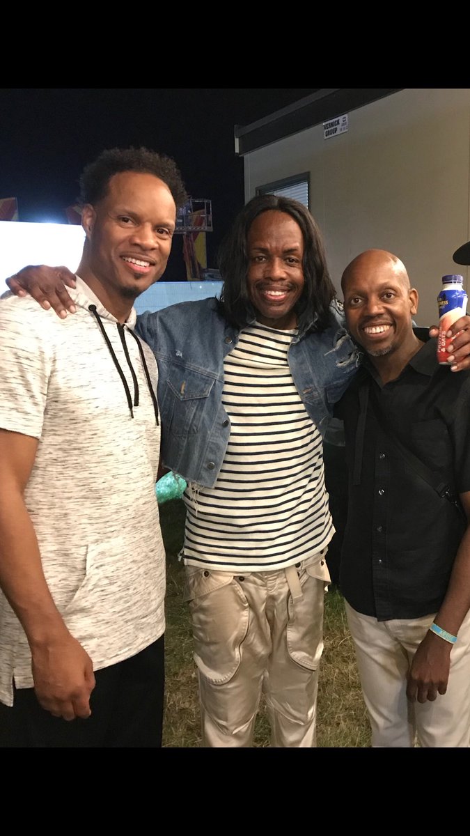 Great to catch up with my buddy John Paris from EWF, who in turn insists that Verdine &amp; I must meet, resulting in a fascinating chat about “I Am”- the first album of which I owned, played along to &amp; studied every song. #LoveSupreme2018