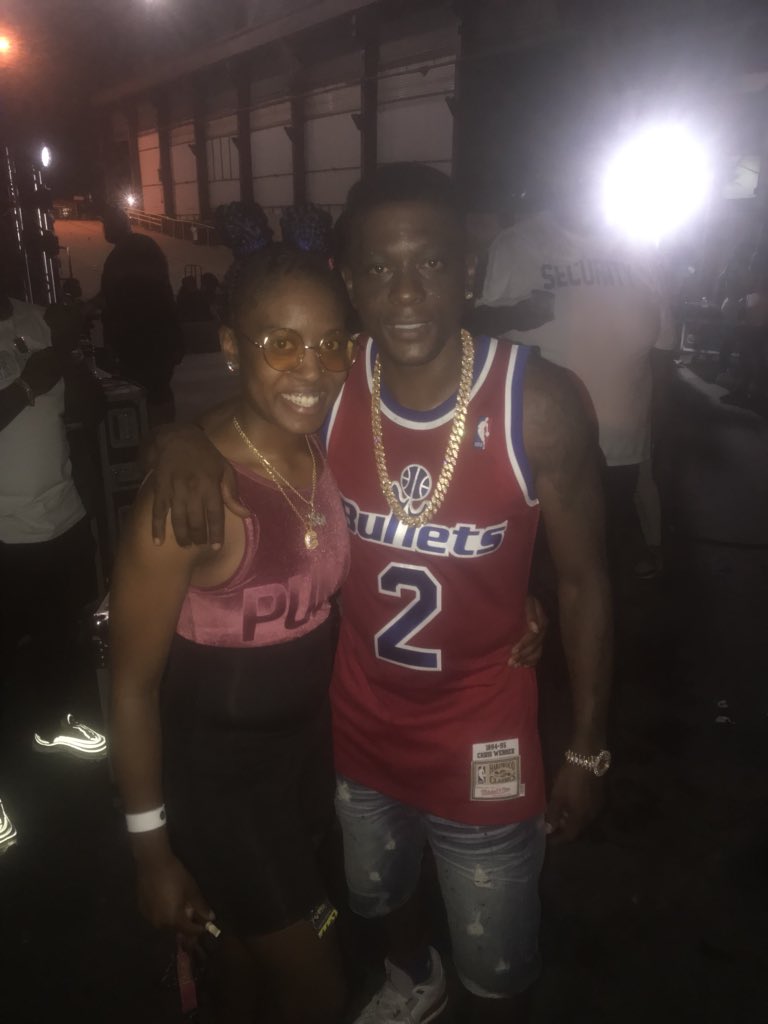 __goody2shoe's tweet photo. AND WHEN THEM CAMERAS FLASH YOU AINT NEVA GOTTA IS THAT BOOSIE BAD AZZ #HoodAffair #BooPacTour #IZUP!!!! https://t.co/wYFx9jjIP0