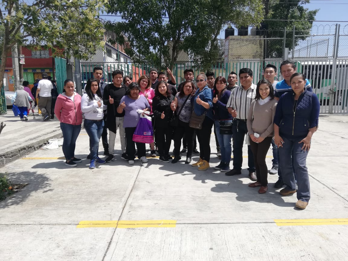 KarinaRG31's tweet photo. Quiero agradecer a mi equipo de trabajo que son ejemplares, gracias a su empeño y dedicación llegamos a la meta que nos habíamos trazado y eso en sí es un logro muy importante. Les quiero dar las gracias también a todos los vecinos de mi querido #Tlalpan
#GraciasTlalpan https://t.co/pKYDj4oMxD