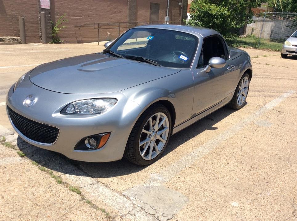 CarableUS's tweet photo. New #usedcar in #DFW ! Check out this beautiful #2010 #Mazda M-X Miata on @CarableUS . Very mild driving. #buynow and #save $4,575 compare to #dealer retail. Click on link below to see full @FirestoneAuto inspection report and @CarfaxReports .

https://t.co/fNETQVPI1h https://t.co/QAOJ03Dijy