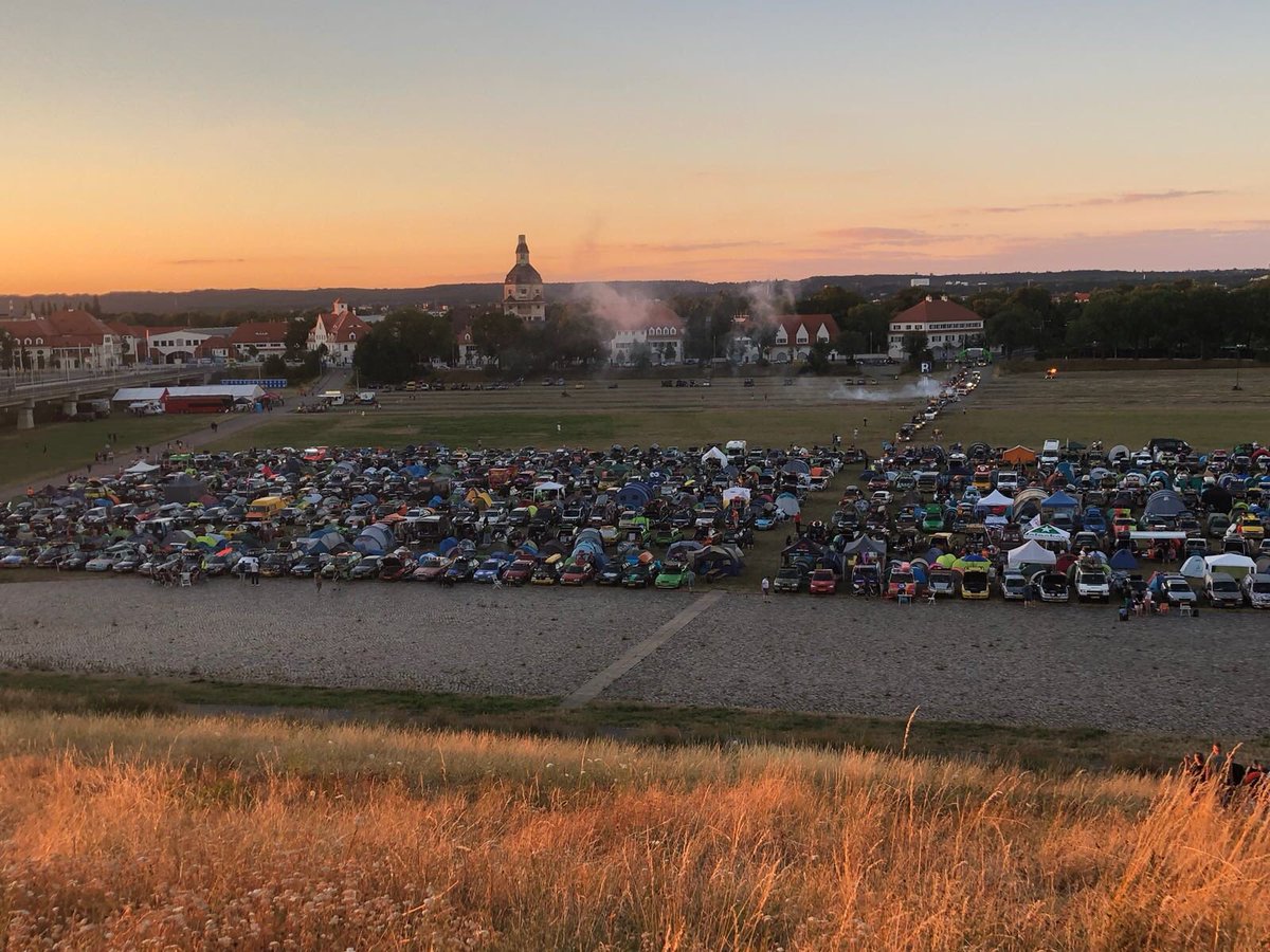 Uitzicht hè?! Momenteel bij finishlocatie Dresden. Feestje. Biertje. Lekker slapen. Tot morgen vroeg! #carbagerun2018