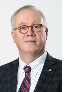 NSBS's tweet photo. New @NSBS leadership on Council for June 2018 to June 2019: President Frank DeMont QC of #NewGlasgow, First VP John Bodurtha @JusticeCanadaEN, Second VP Carrie Ricker of #Halifax. https://t.co/dcpKtVzb8h #TransformReg https://t.co/g9URpv3ECJ