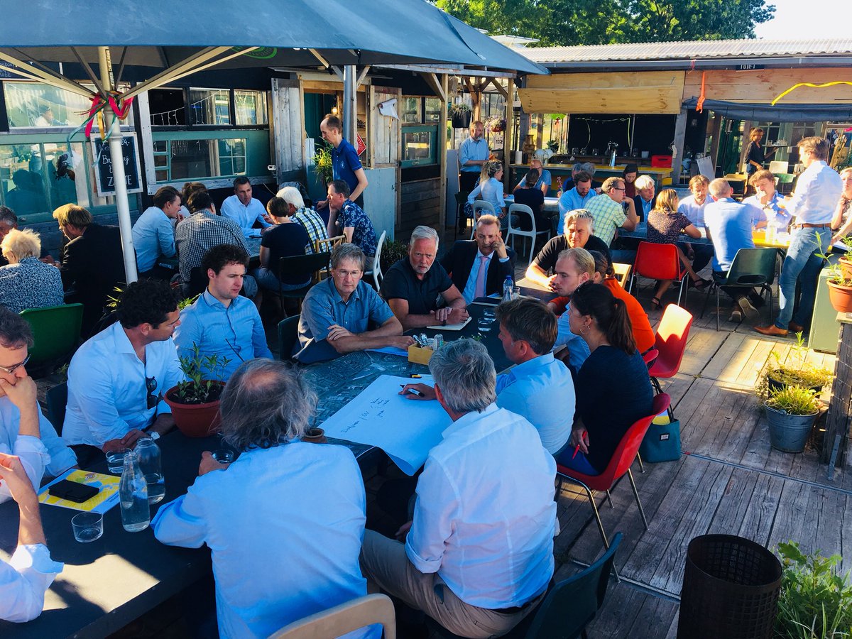 Jana van Hummel tweet media