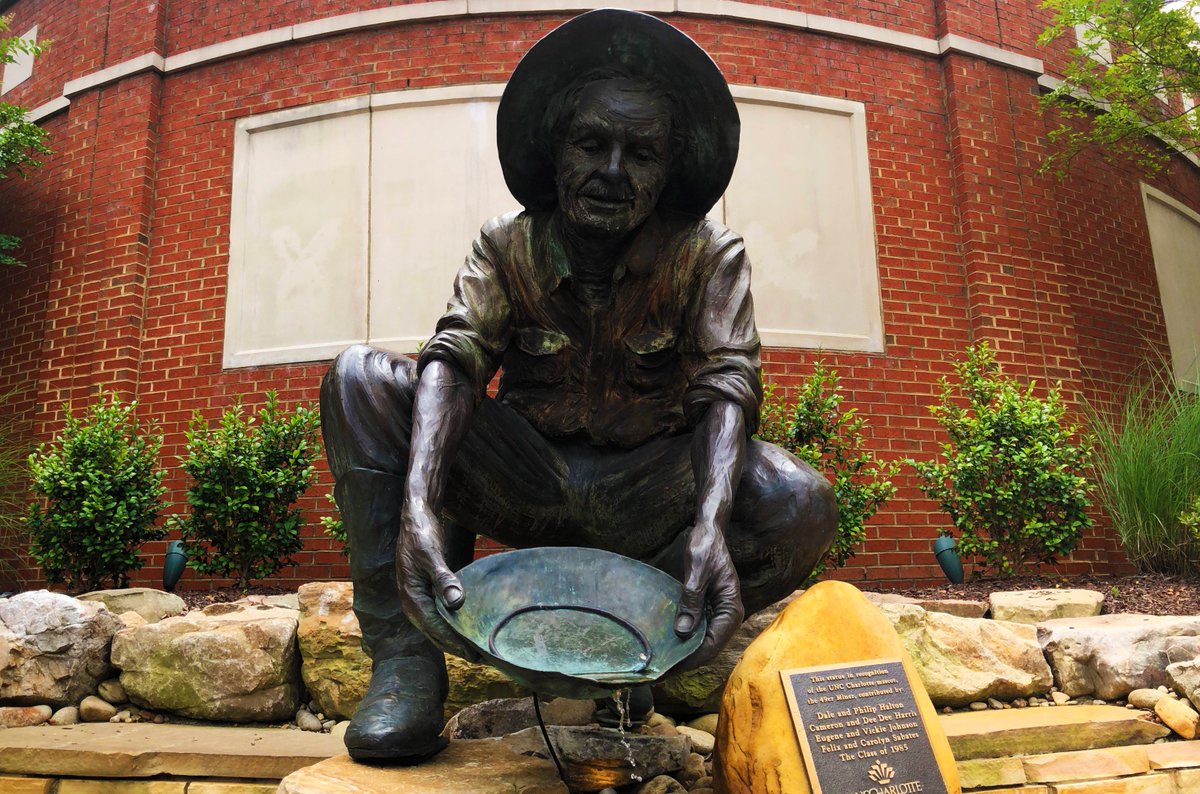 unccharlotte's tweet photo. Where pennies are tossed, rings are dipped, and roots are formed ⛏🤙 💚 https://t.co/Tx44DrpMsJ
