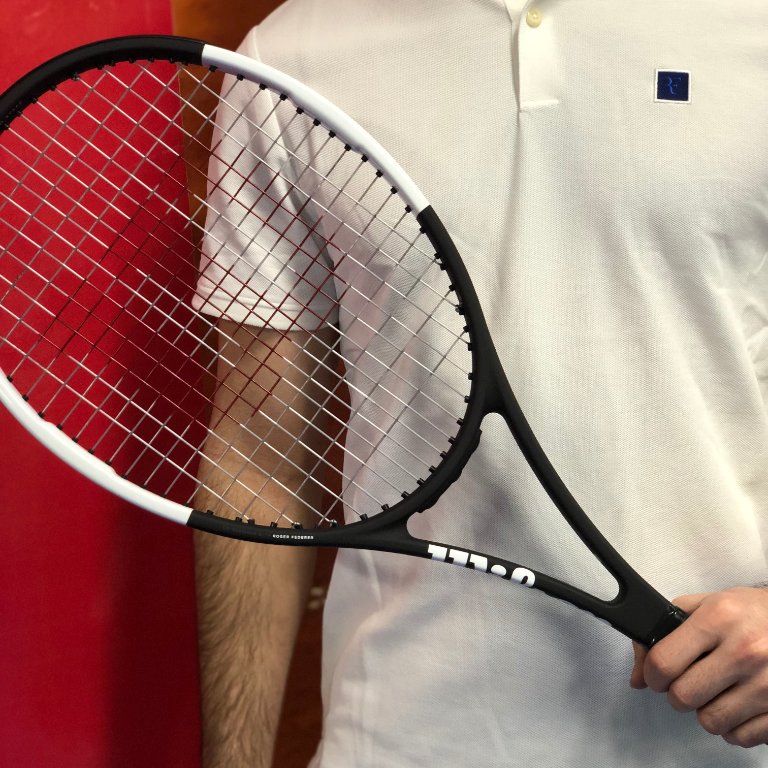 TW_Australia's tweet photo. What did you think of Roger's outfit last night? We are getting in the mood with this Roger Federer white polo but it's not quite what he was wearing! Check out our top online now: https://t.co/3vFQEUqOdM https://t.co/QR0eyvQxVg