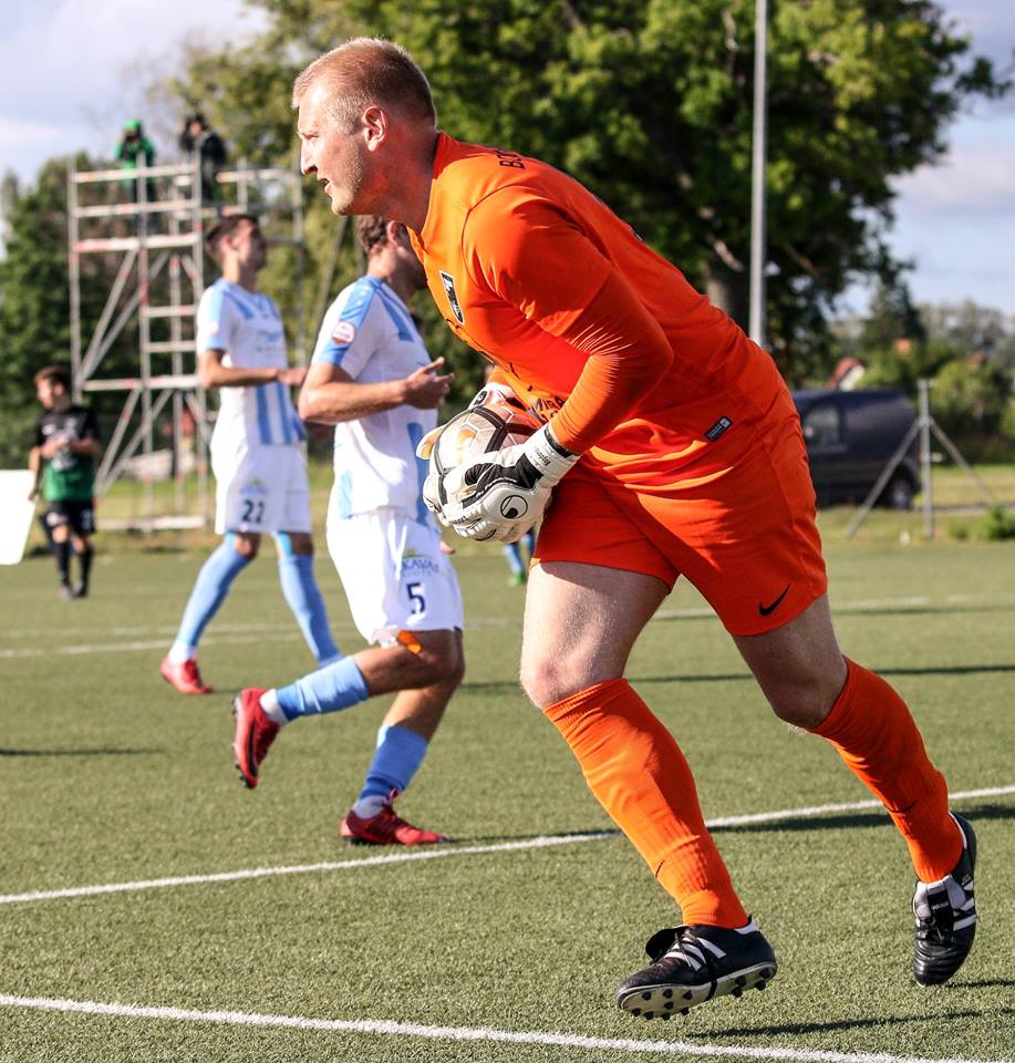 FutbolaVirsliga's tweet photo. FOTO: @vgvia_futbols aizvada atzīstamu spēli, taču ar 0:2 kapitulē @RigaFC_Official https://t.co/gvUD5gJSOM Foto: J.Līgats #Virsliga2018 #Futbols #VALvsRIG https://t.co/dghoDAgOiB