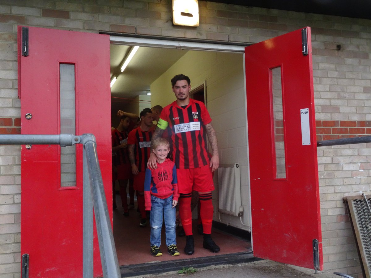 Hopper & Son tweet media