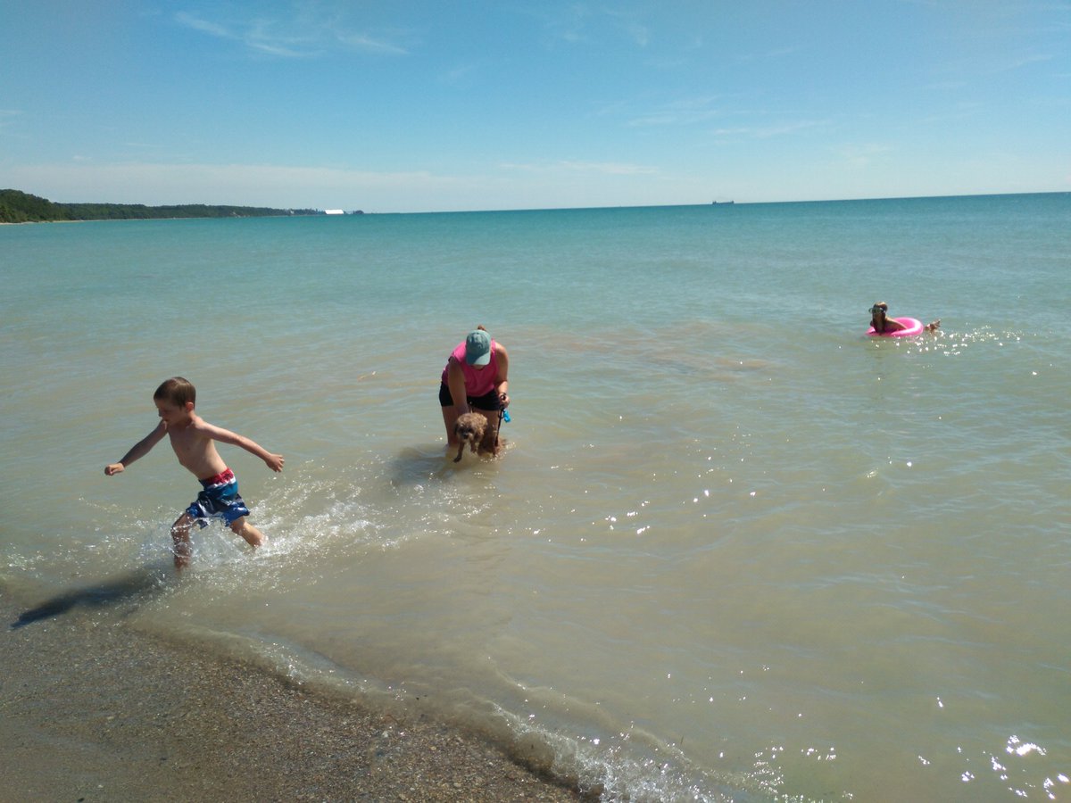 Loos1306's tweet photo. First camping trip of the season underway!  Beauty spot #pointfarms https://t.co/ZGGwhcDnUR
