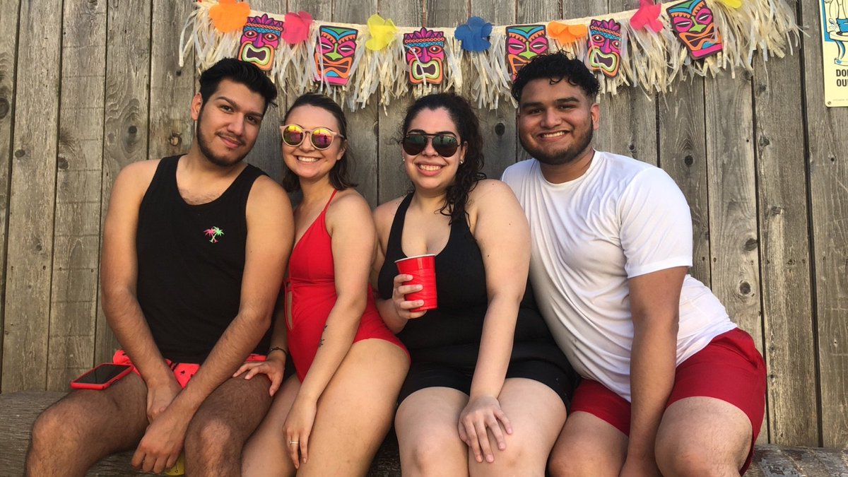 eldannyhtx's tweet photo. Yesterday was so much fun! Thank you guys for coming out and celebrating with me! #22af https://t.co/cCsYr0JYb4