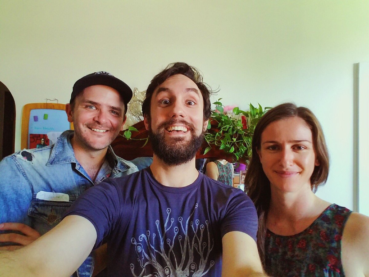 RHheadsradio's tweet photo. We’re back with an episode filled with hot takes for a hot hot summer! Our special guest @SteveJohnHenryW joins us to discuss the ever-present debate amongst all Radiohead Heads: which album is better, Kid A or Amnesiac? 🔥 https://t.co/HFPetsgaJO https://t.co/ovG75Q4dXV